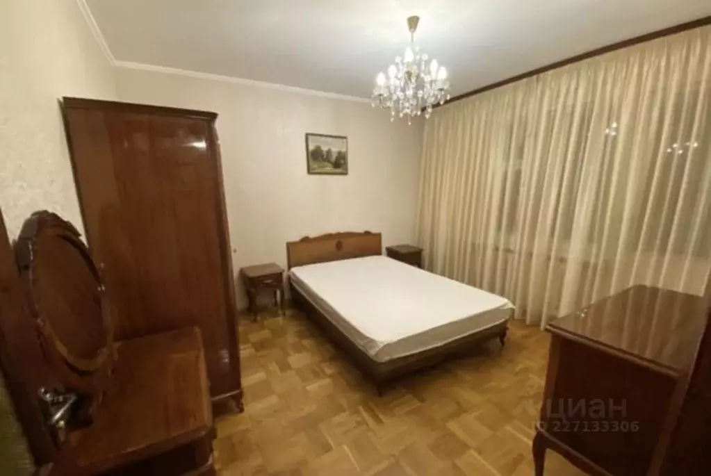 2-к кв. Севастополь просп. Октябрьской Революции, 22/15 (60.0 м) - Фото 1