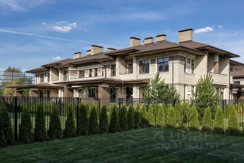 Таунхаус, 470.4 м - Фото 1