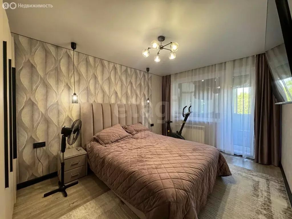 3-комнатная квартира: Саранск, улица Пушкина, 54 (64 м) - Фото 2