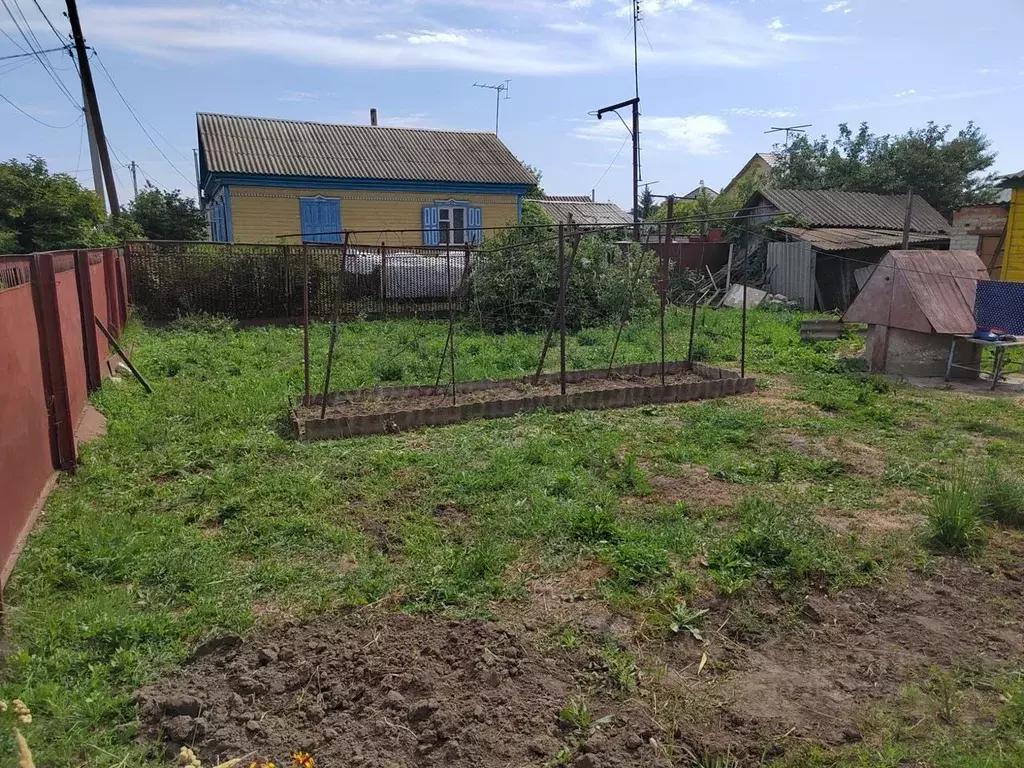 Дом в Волгоградская область, Фролово ул. Пархоменко (64 м) - Фото 1