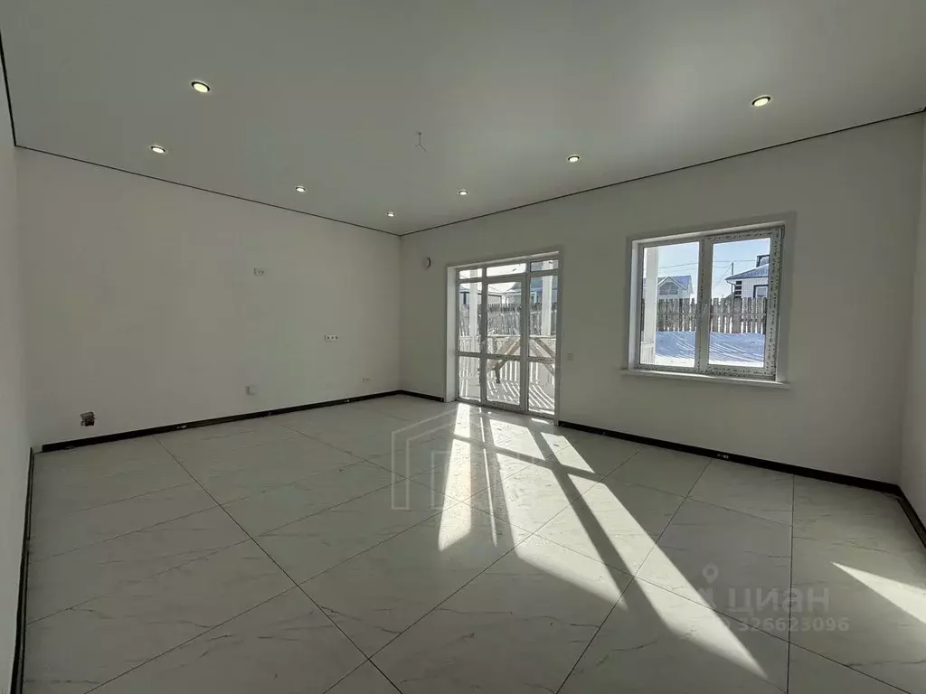 Дом в Иркутская область, Иркутский муниципальный округ, с. ... - Фото 1