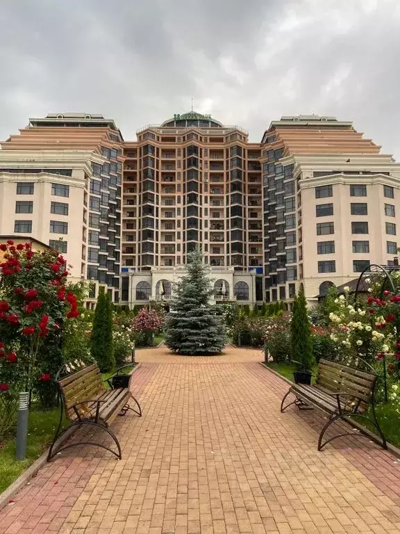 2-к кв. Ставропольский край, Кисловодск ул. Шаумяна, 31/33 (70.0 м) - Фото 0