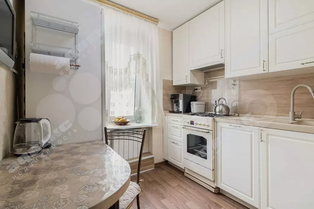 3-к. квартира, 56 м, 5/5 эт. - Фото 1