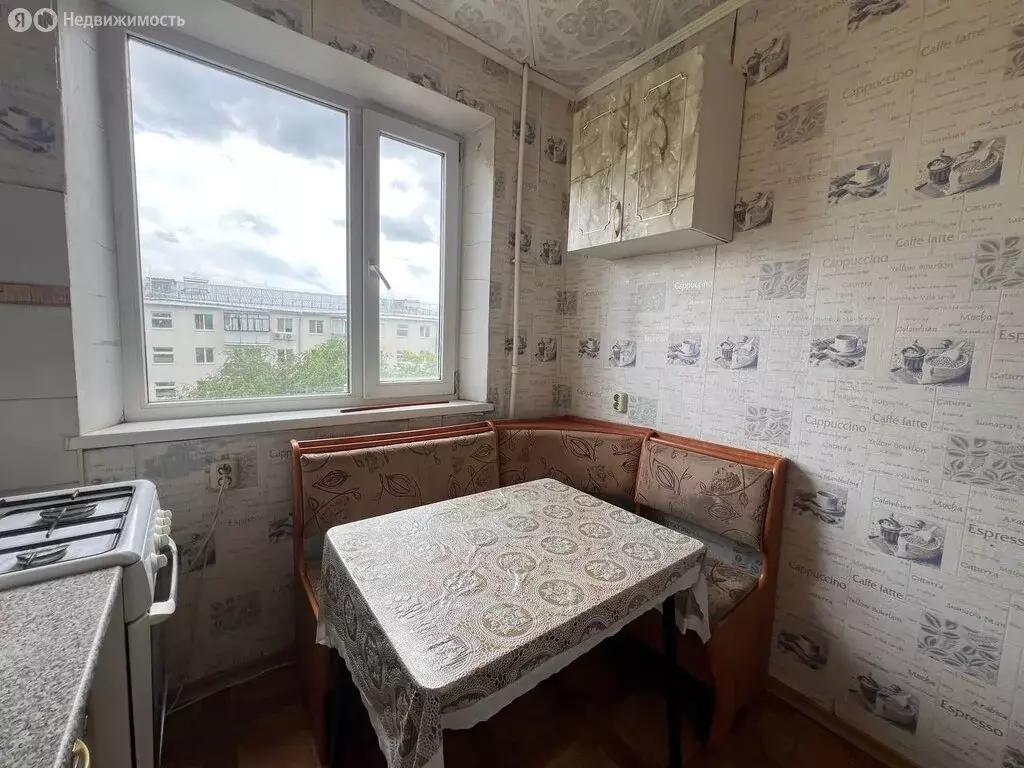 2-комнатная квартира: Оренбург, Мало-Мельничная улица, 36А (44.1 м) - Фото 1