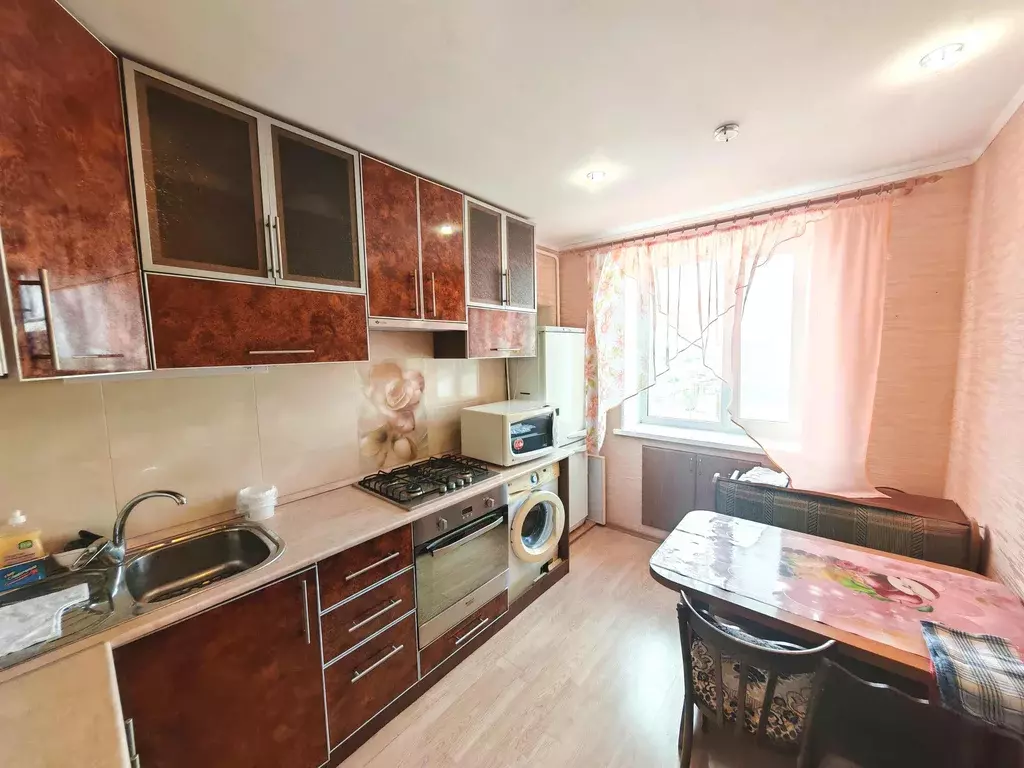 Продаётся 4-к квартира, 69.5 м - Фото 1
