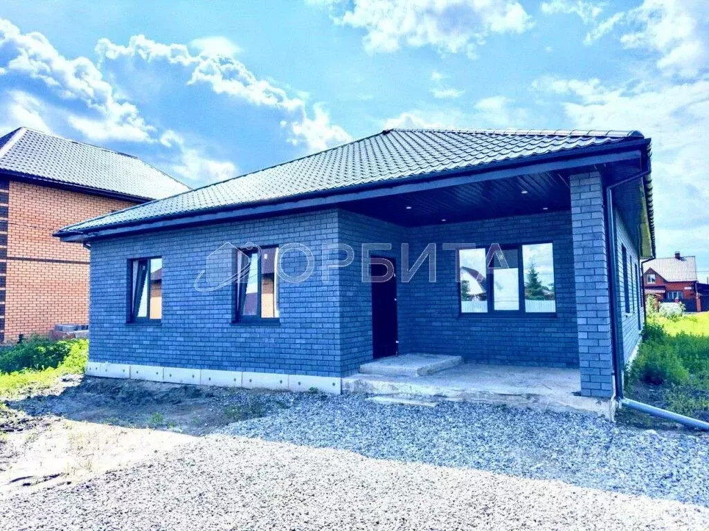 Дом в Тюменская область, Тюмень Луч СНТ, ул. Рубиновая, 22 (193 м) - Фото 0