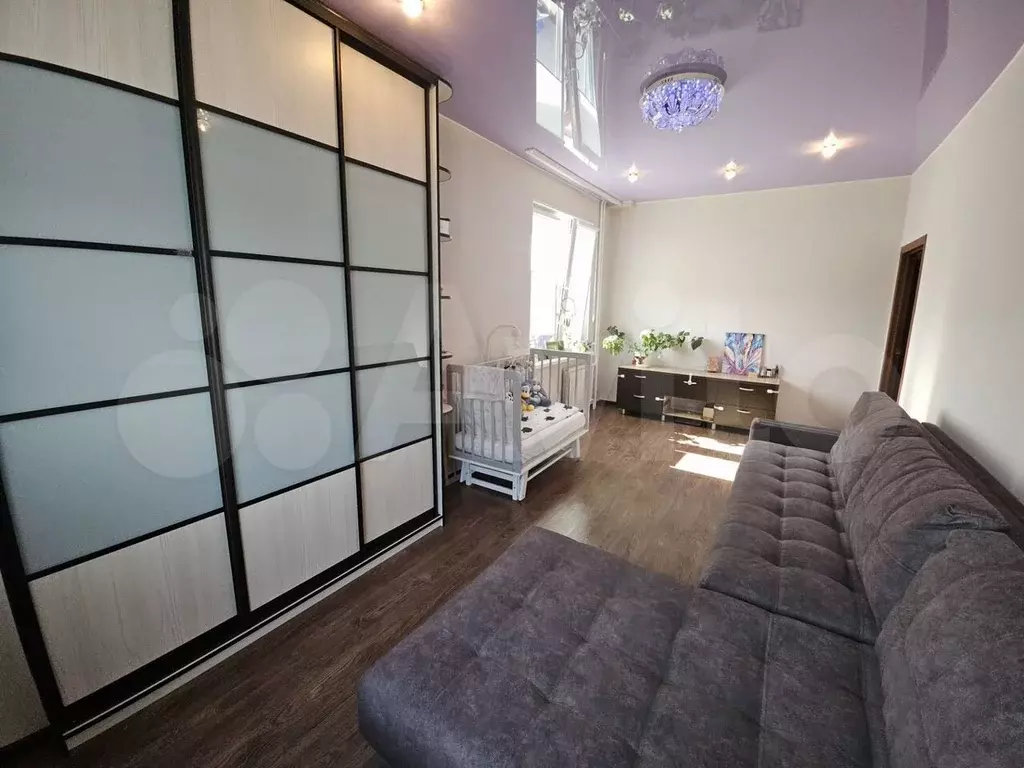 Комната 18,4 м в 2-к., 6/9 эт. - Фото 1