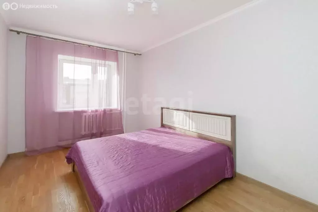 2-комнатная квартира: Тюмень, улица Евгения Богдановича, 11/3 (55.2 м) - Фото 1