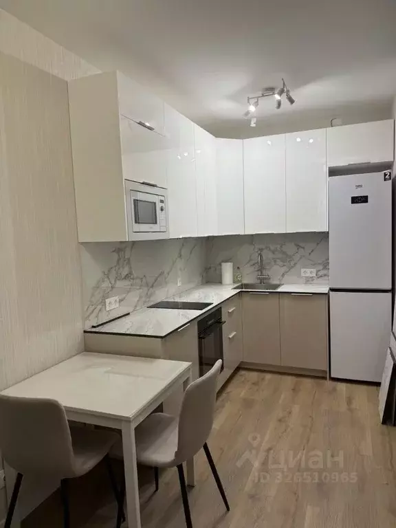 1-к кв. Москва ул. Николая Озерова, 8к1 (36.5 м) - Фото 1