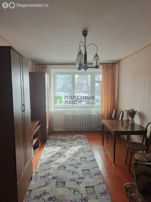 3-комнатная квартира: Зеленодольск, улица Маяковского, 4 (58.1 м) - Фото 1