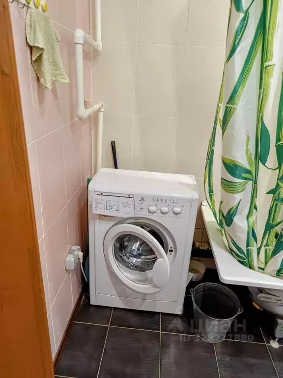 1-к кв. Оренбургская область, Оренбург Салмышская ул., 58 (40.0 м) - Фото 2