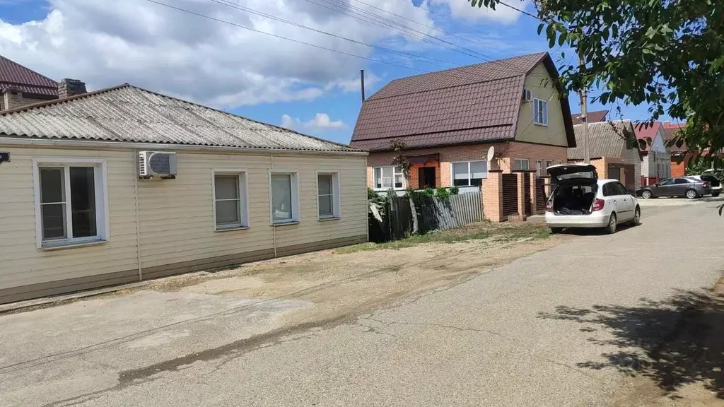 Дом в Краснодарский край, Темрюк пл. Центральная (40 м) - Фото 0