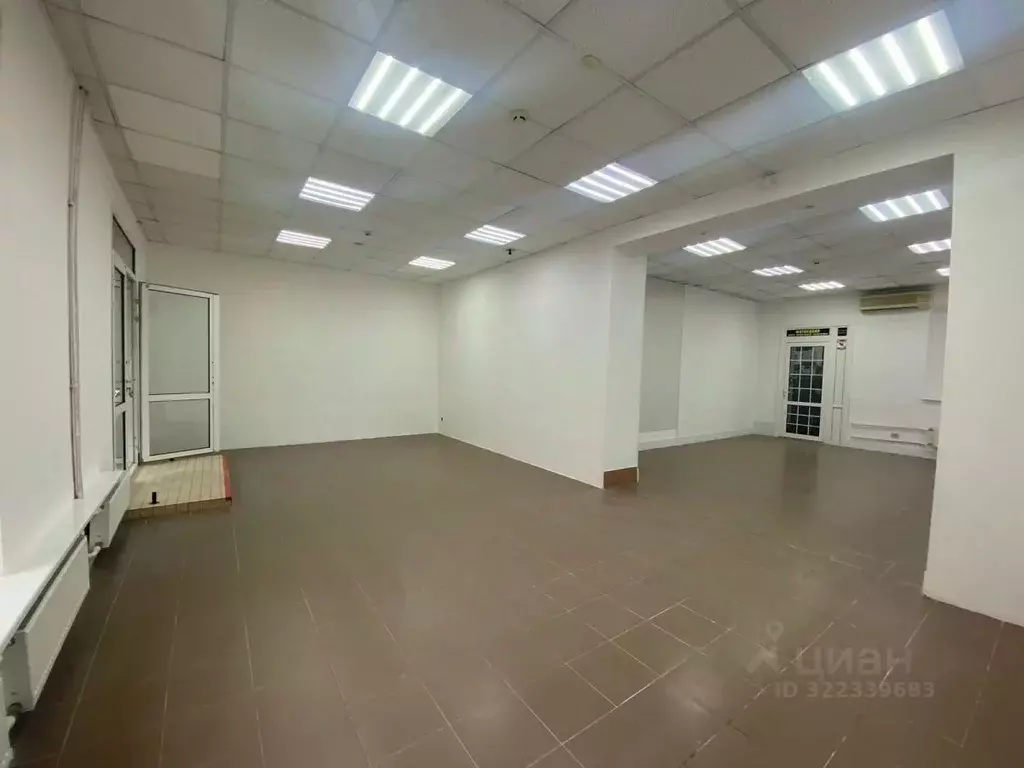 Торговая площадь в Тамбовская область, Тамбов Советская ул., 132 (60 ... - Фото 2