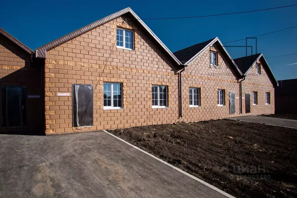 Дом в Челябинская область, Магнитогорск ул. Золотистая (70 м) - Фото 2