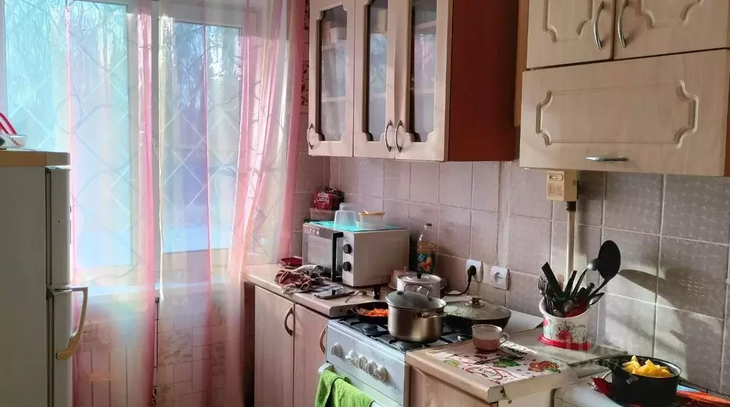 2-к кв. Омская область, Омск Заозерный мкр, ул. Сергея Тюленина, 9 ... - Фото 1