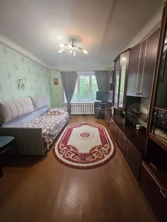3-к. квартира, 60 м, 1/5 эт. - Фото 0
