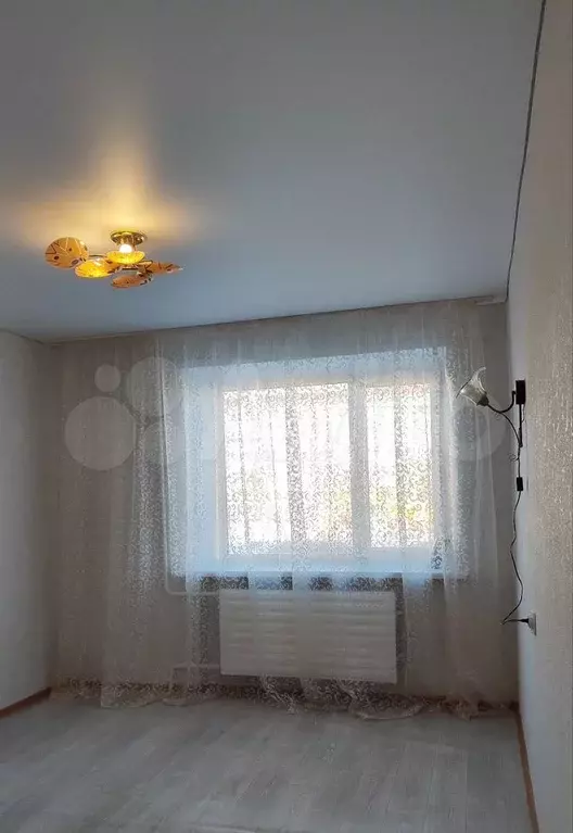 Комната 18 м в 2-к., 1/5 эт. - Фото 0