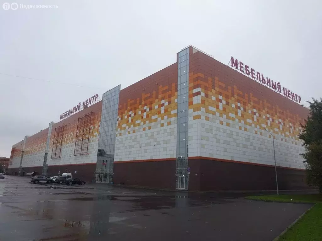 Торговая площадь (1813 м) - Фото 1