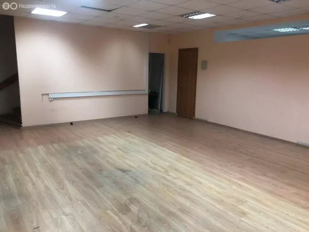 Помещение свободного назначения (180 м) - Фото 1