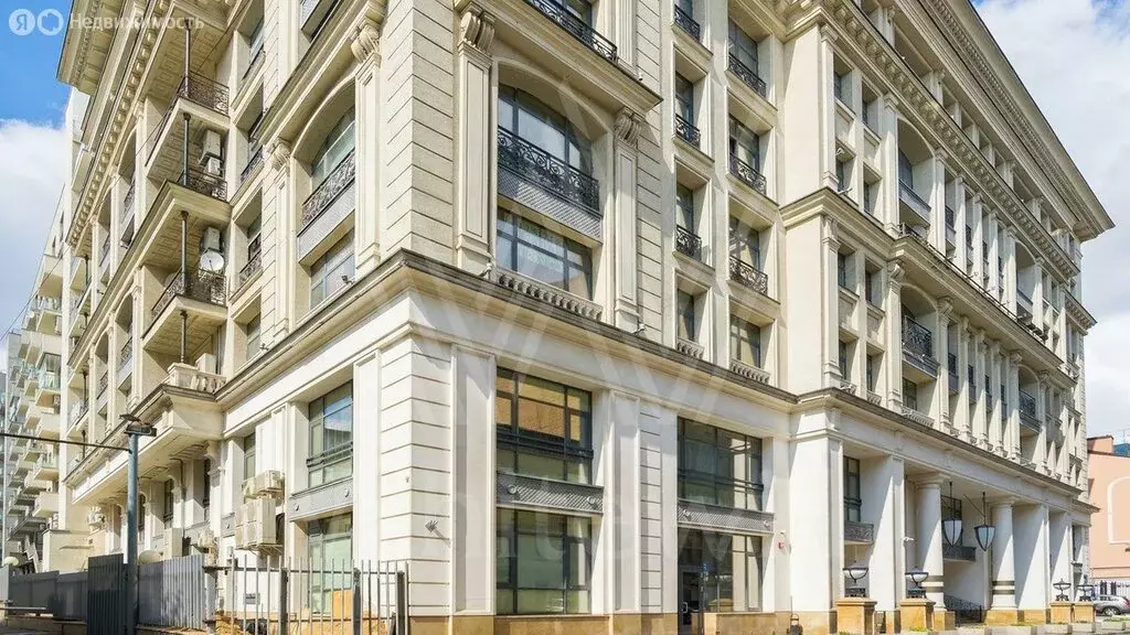 3-комнатная квартира: Москва, Казарменный переулок, 3 (143 м) - Фото 1