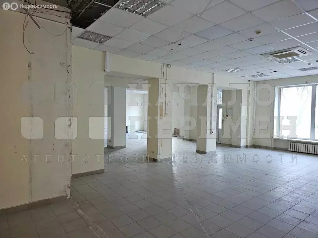 Торговая площадь (212 м) - Фото 1