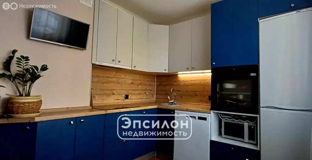 3-комнатная квартира: Курск, проспект Анатолия Дериглазова, 13 (84.83 ... - Фото 2