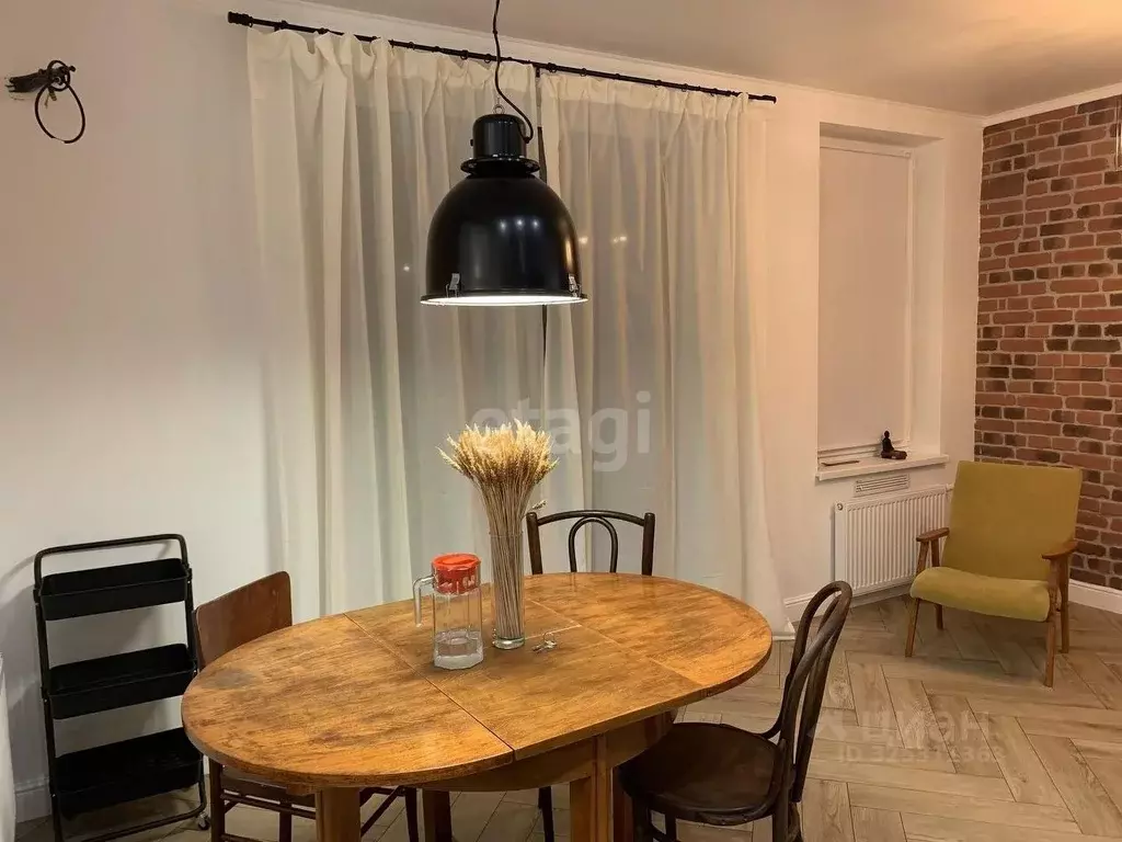 1-к кв. Тюменская область, Тюмень ул. Газовиков, 44 (54.0 м) - Фото 1