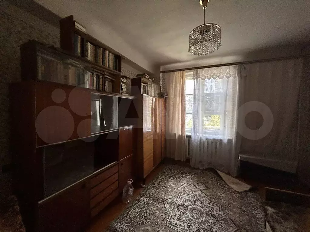 Комната 13 м в 2-к., 2/2 эт. - Фото 1