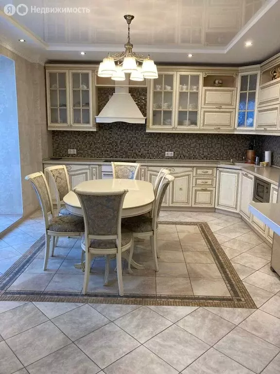 3-комнатная квартира: Омск, улица Перелёта, 7к3 (122 м) - Фото 0