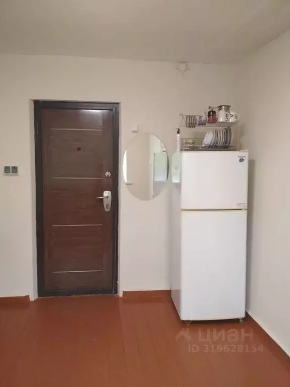 Комната Калининградская область, Калининград Красная ул., 136 (12.0 м) - Фото 0