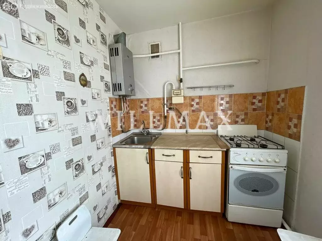 3-комнатная квартира: микрорайон Рощино, улица Михаила Яценко, 10А ... - Фото 1