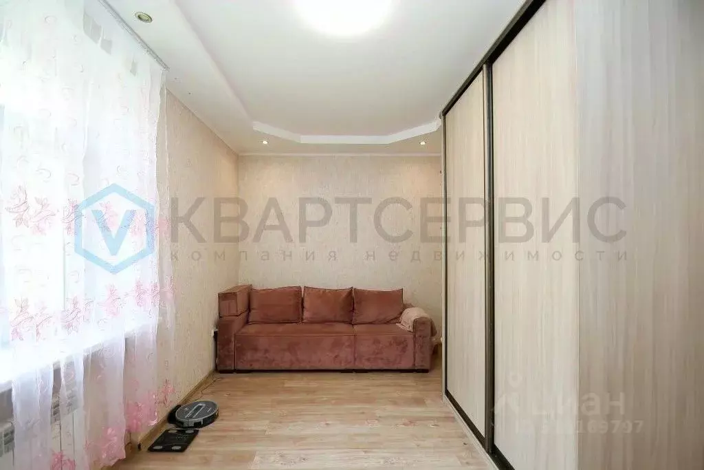 1-к кв. Омская область, Омск ул. Серова, 6 (31.5 м) - Фото 1