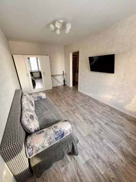 1-к кв. Татарстан, Казань ул. Натана Рахлина, 15к3 (33.0 м) - Фото 0