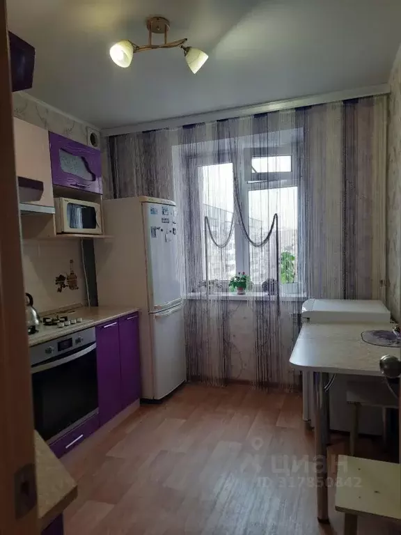 3-к кв. Оренбургская область, Оренбург ул. Ткачева, 81 (62.0 м) - Фото 1