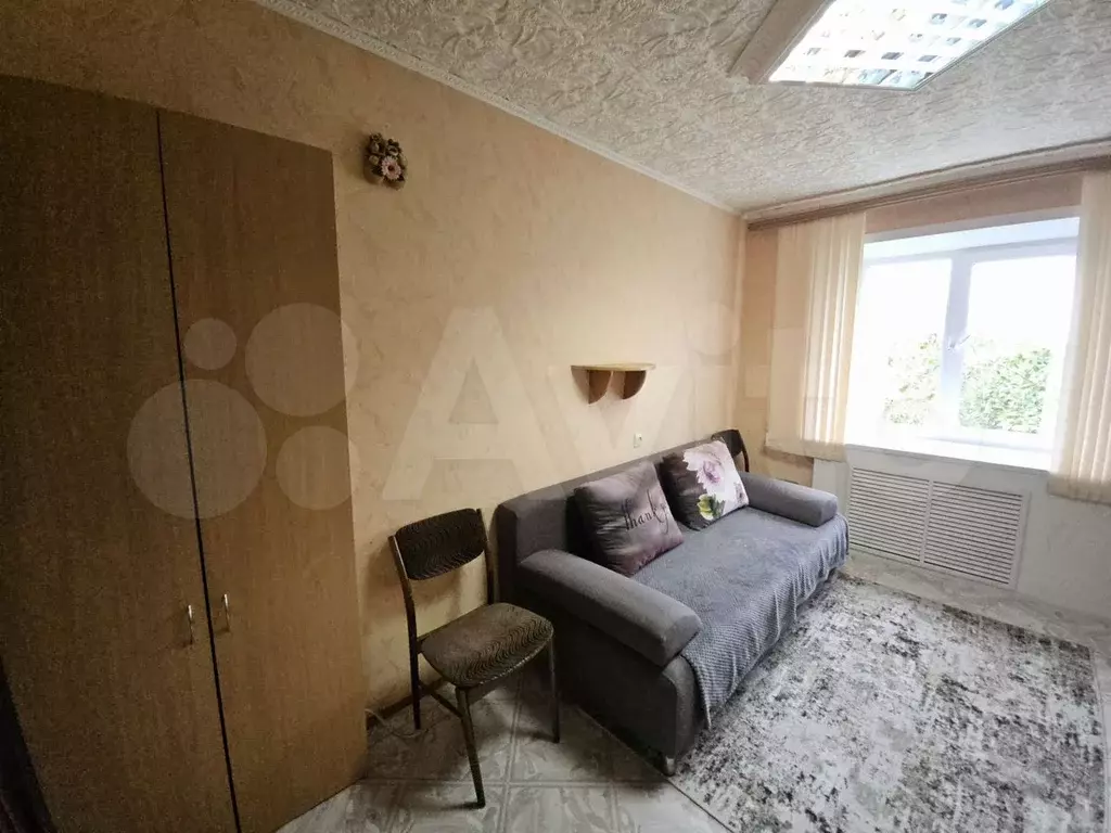 Комната 11 м в 5-к., 5/5 эт. - Фото 1