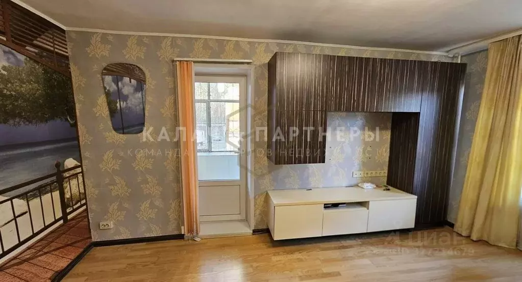 3-к кв. Свердловская область, Полевской Зеленый Бор-1 мкр, 22 (57.5 м) - Фото 2