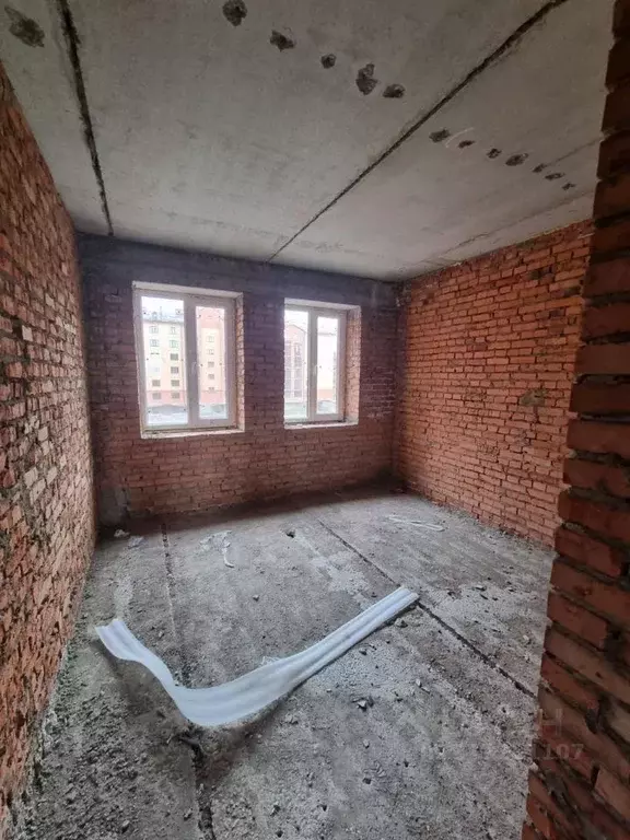 2-к кв. Северная Осетия, Владикавказ ул. Билара Кабалоева, 6 (88.0 м) - Фото 0