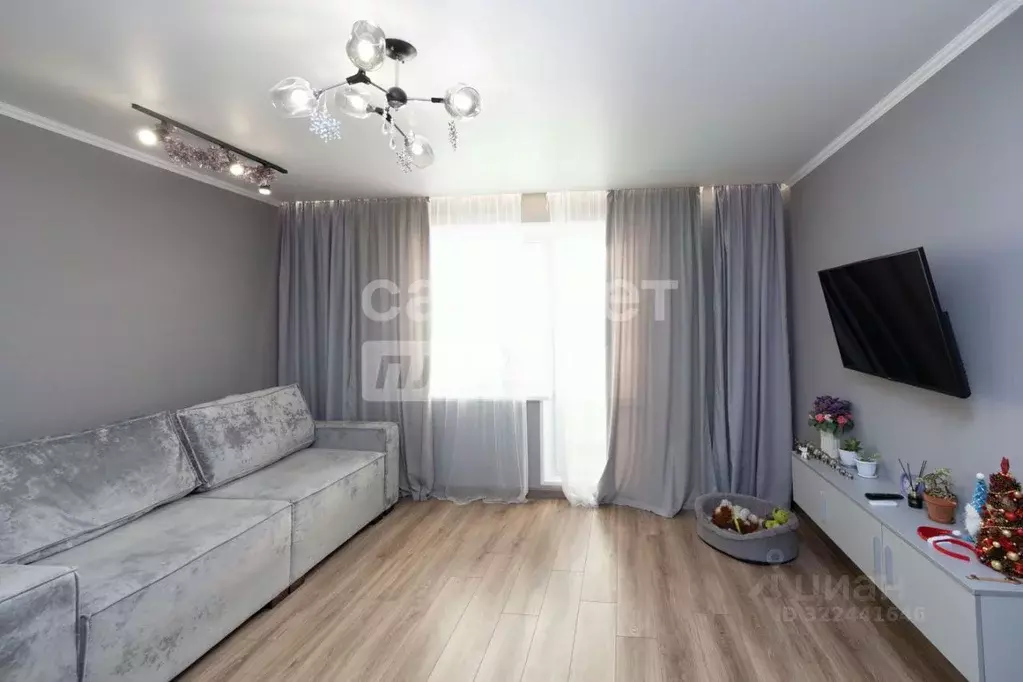 1-к кв. Челябинская область, Челябинск ул. Богдана Хмельницкого, 28 ... - Фото 1