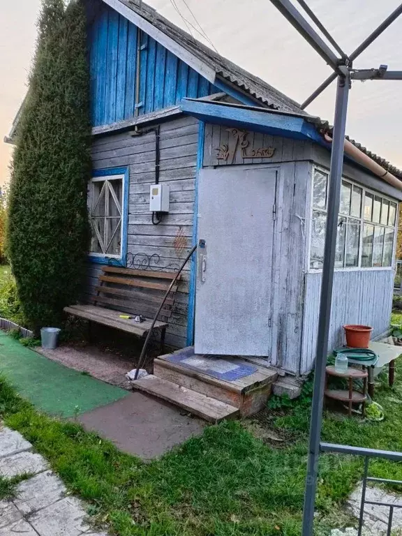 Дом в Омская область, Омск СНТ Виктория ТСН, аллея 14-я (19 м) - Фото 1