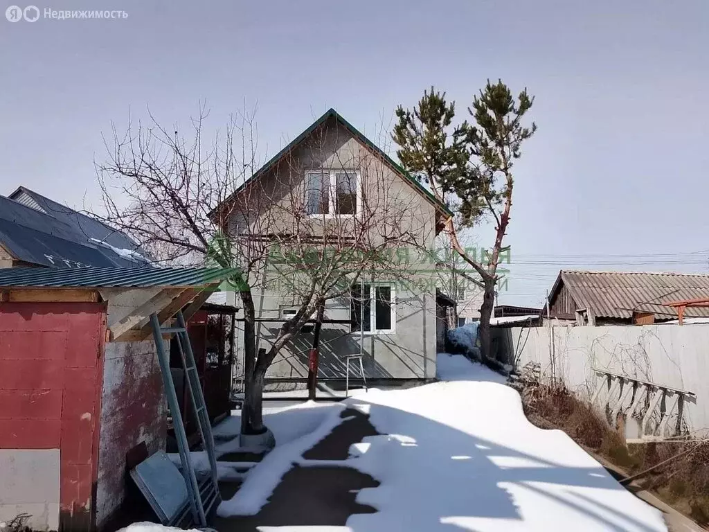 Дом в Энгельс, Золотовская улица, 65 (99 м) - Фото 1