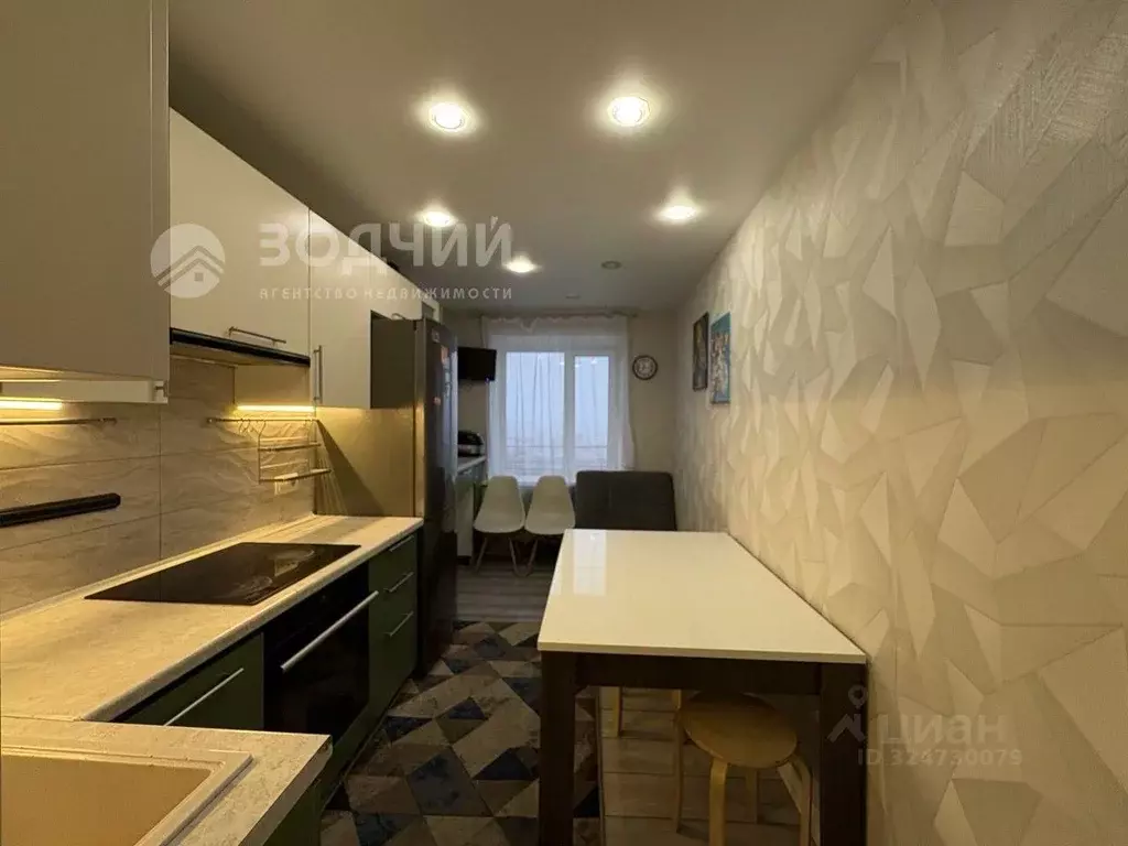 3-к кв. Чувашия, Чебоксары ул. Патриса Лумумбы, 10 (71.0 м) - Фото 1