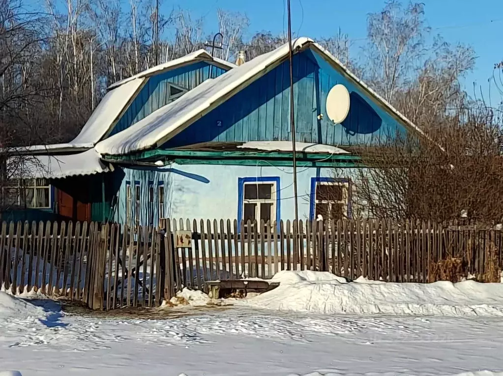 Дом в Омская область, Калачинский район, Куликовское с/пос, с. Деревня ... - Фото 1