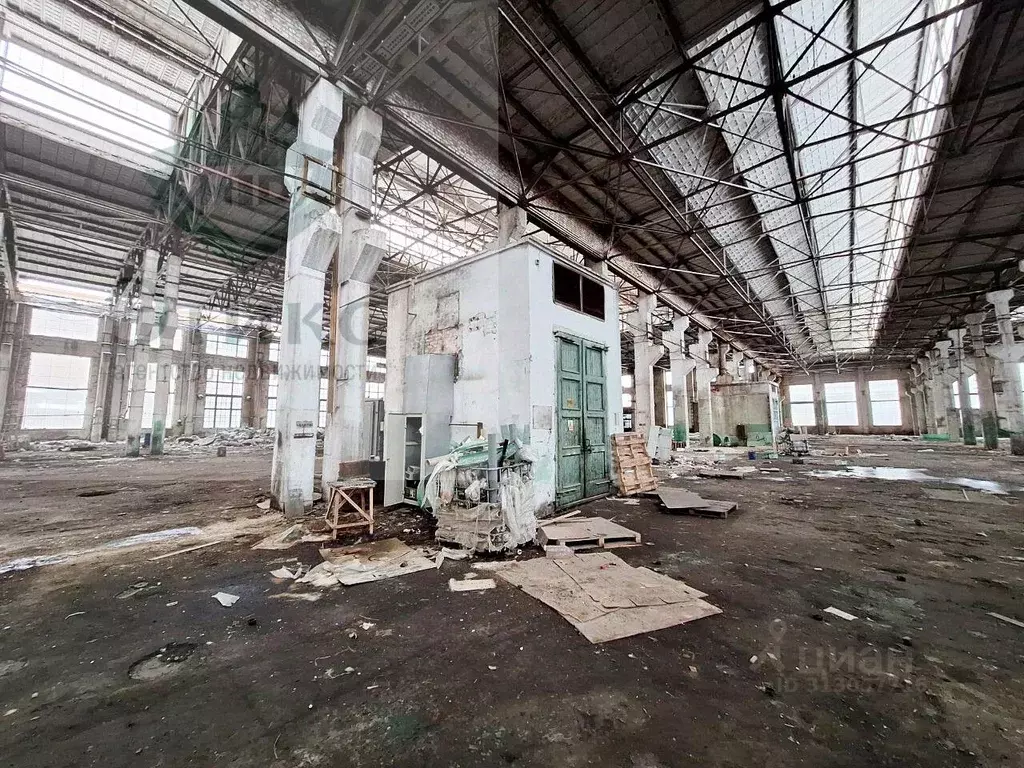 Склад в Ульяновская область, Ульяновск ул. Герасимова, 10Кс2 (4000 м) - Фото 1