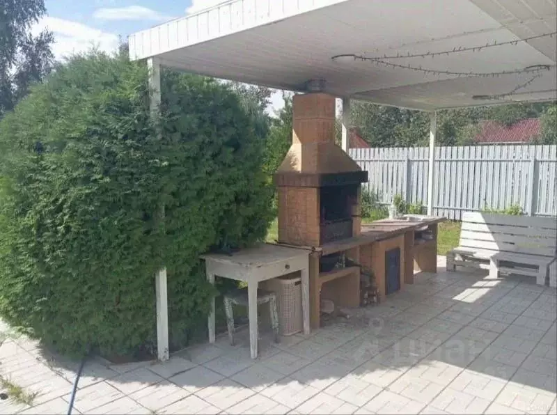 Дом в Самарская область, Ставропольский район, Верхнее Санчелеево ... - Фото 2