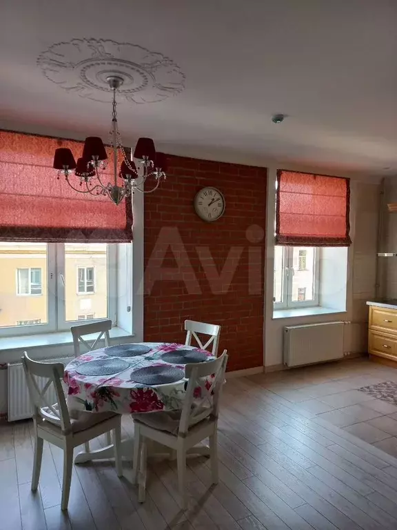 2-к. квартира, 87,6 м, 5/5 эт. - Фото 0