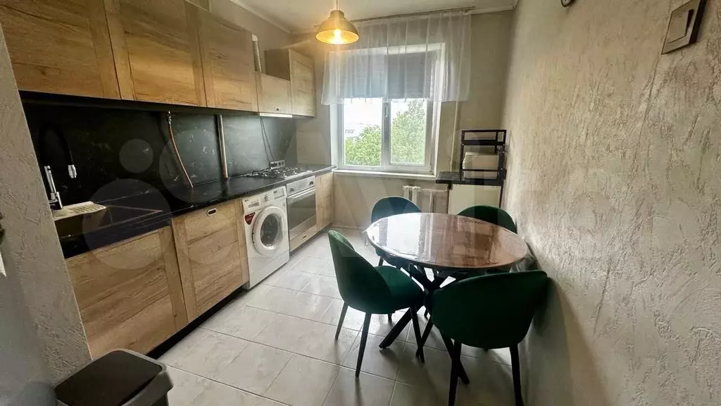 3-к. квартира, 62 м, 6/9 эт. - Фото 1