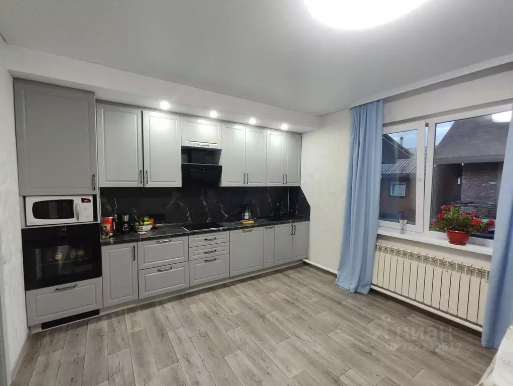 Дом в Хакасия, Усть-Абаканский район, с. Калинино ул. Крылова, 13 (135 ... - Фото 1