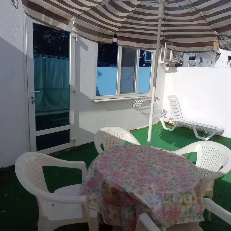 Дом в Крым, Сакский район, Штормовское с/пос, с. Поповка ул. Морская, ... - Фото 1