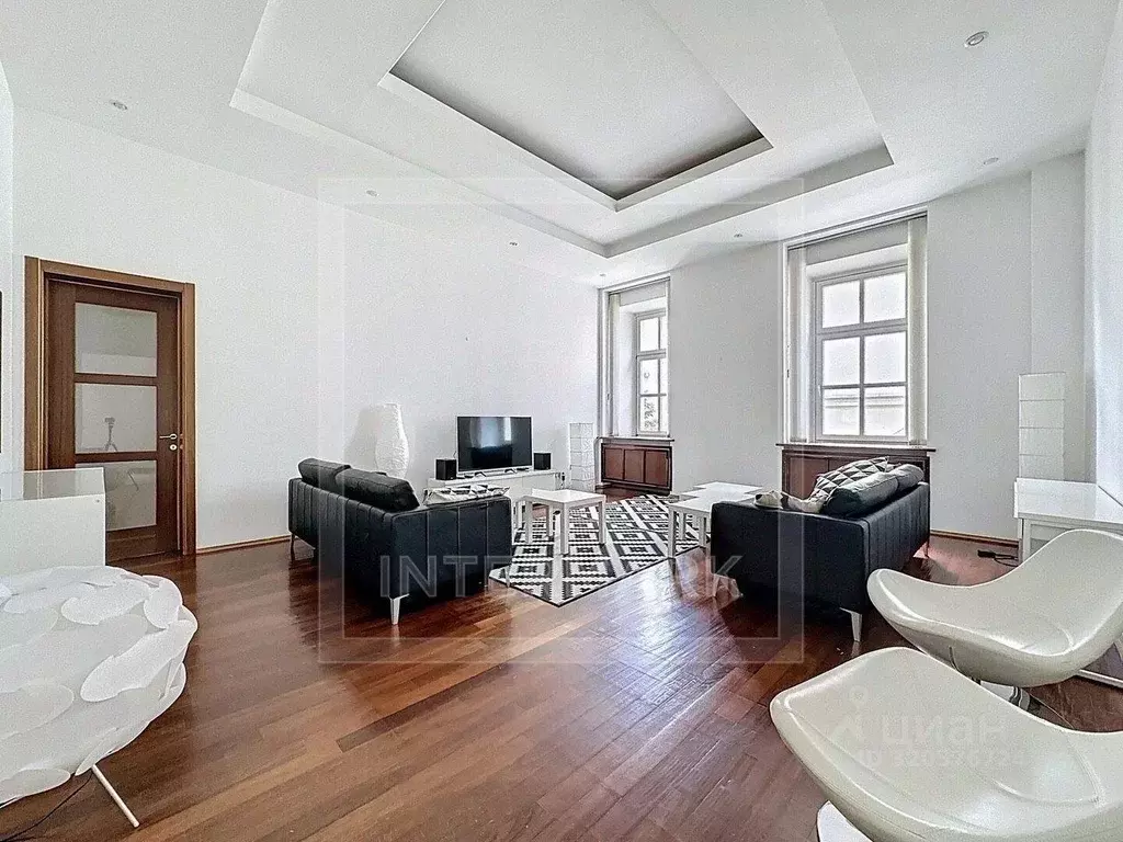 4-к кв. Москва Тверская ул., 28к1 (150.0 м) - Фото 0