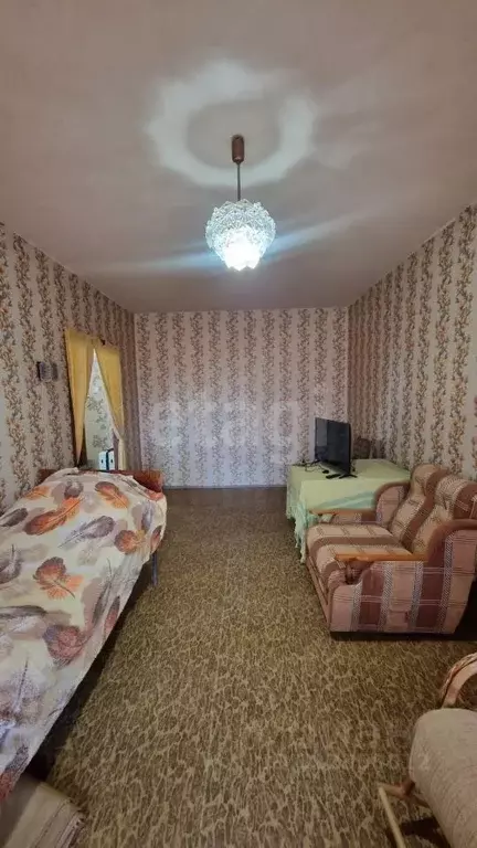 4-к кв. Белгородская область, Белгород ул. Щорса, 46 (70.4 м) - Фото 1